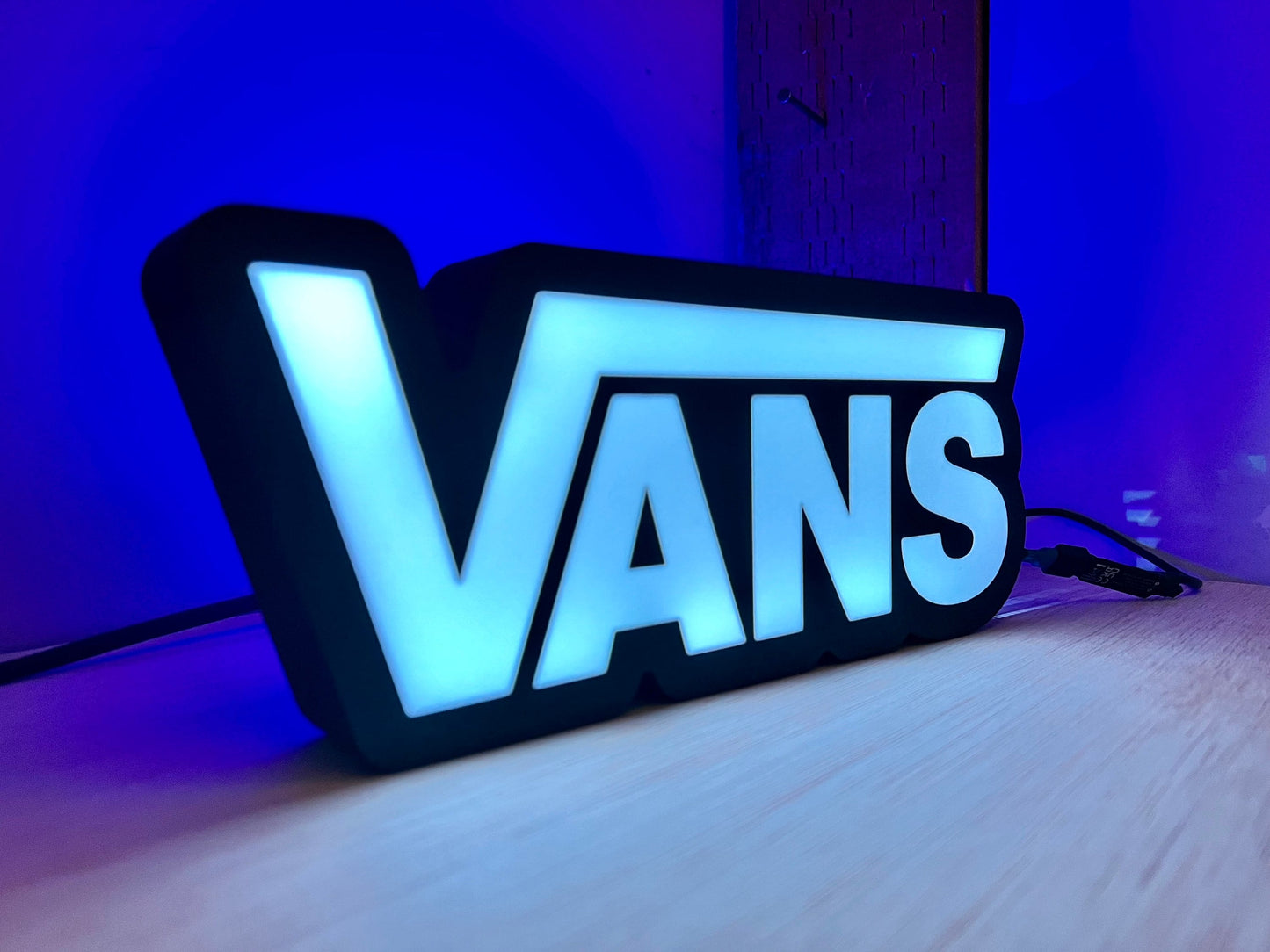 LED LightBox Lamp Sign - Vans Shoes - Unique Retro Home Decor
