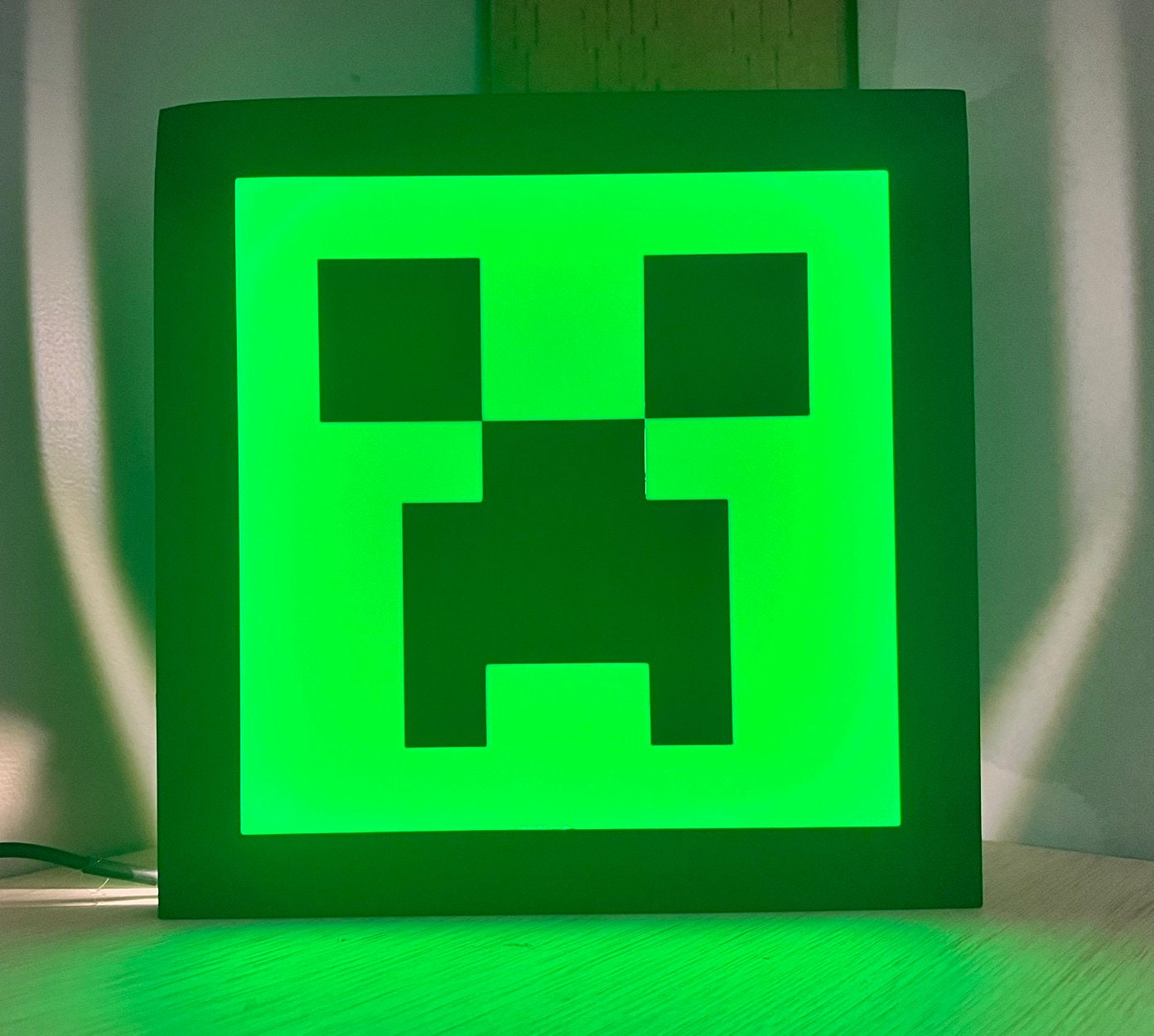 Minecraft Creeper LED Lightbox SignLamp - Pixelated Gaming Decor