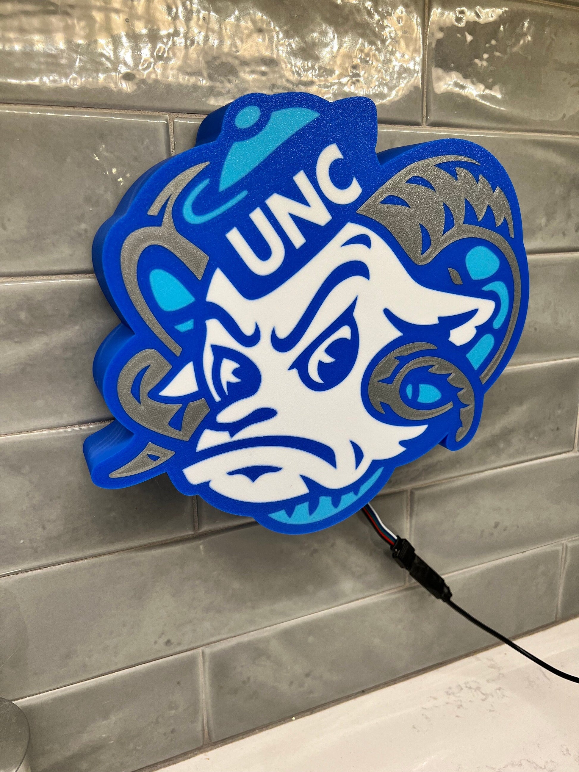 North Carolina Tarheels LED Lightbox Sign - Lamp for Fans and Alumni