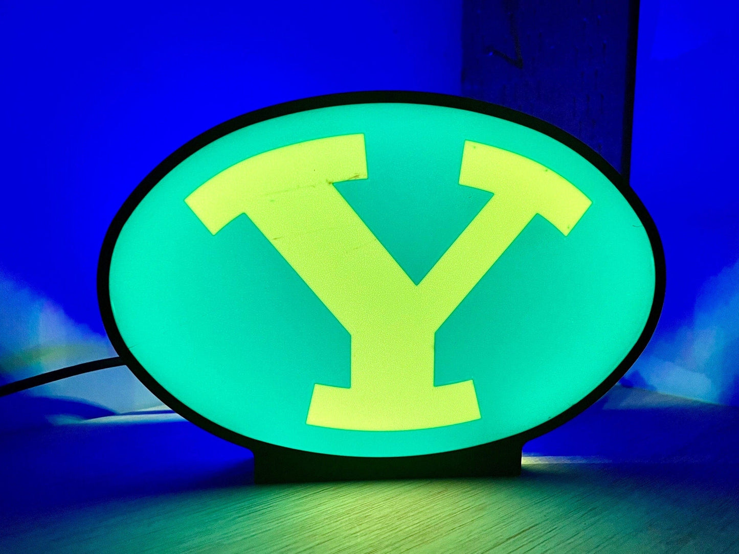 BYU Cougars LED LightBox Sign  - Lamp for Fans and Alumni