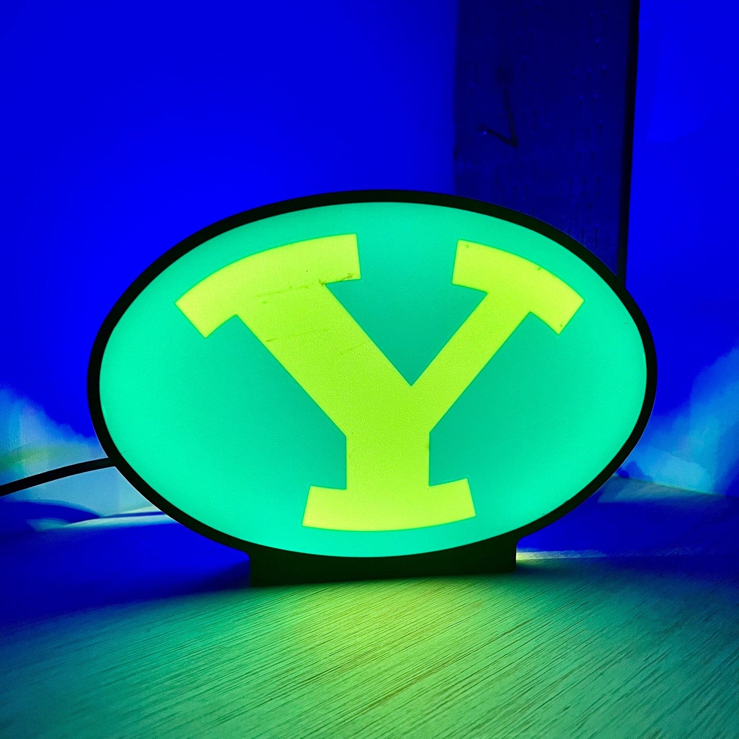 BYU Cougars LED LightBox Sign  - Lamp for Fans and Alumni